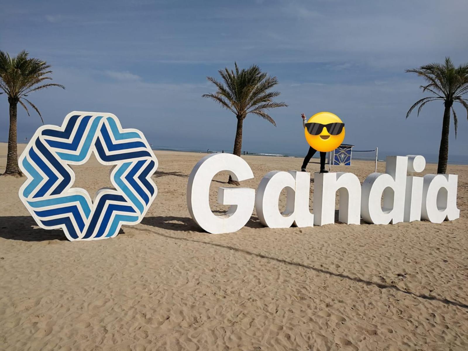 Mare De Deu, Vivienda Vacacional Para Familias Y Mayores De 25 Anos En El Grao De Gandia-Playa Playa de Gandia Eksteriør billede