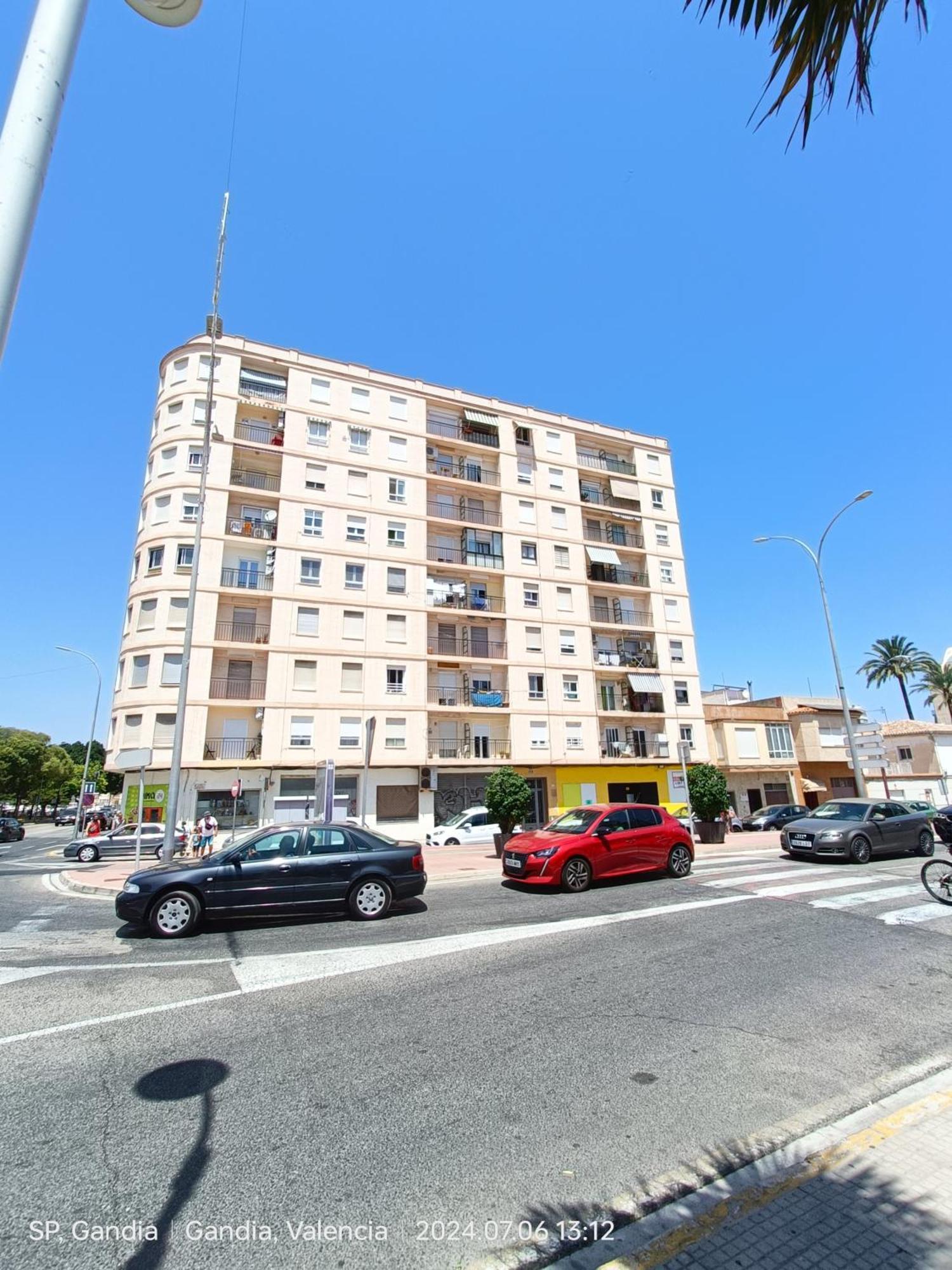 Mare De Deu, Vivienda Vacacional Para Familias Y Mayores De 25 Anos En El Grao De Gandia-Playa Playa de Gandia Eksteriør billede